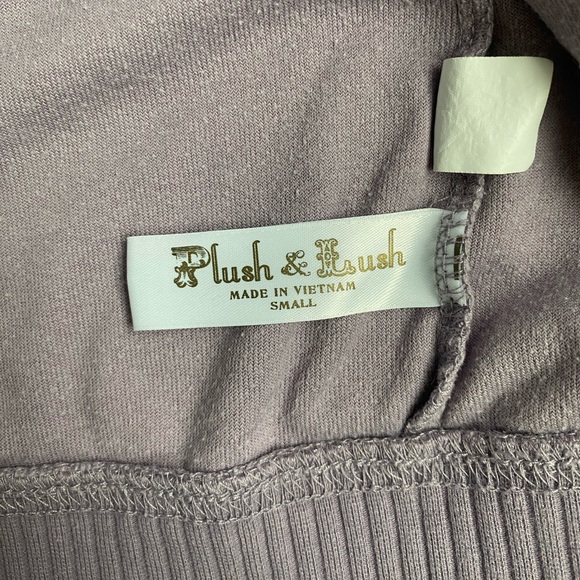 Victoria's Secret Women's Plush & Lush Velour Jacket - Picture 11 of 12